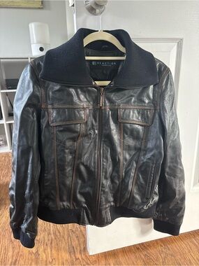 Kenneth Cole Black Leather Bomber Jacket with Contrast Stitching